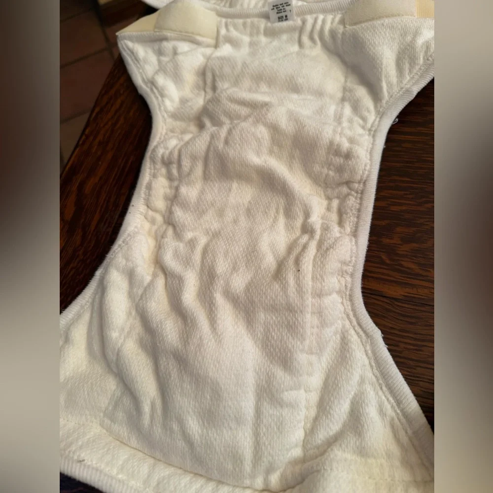 Lot of 100% cotton diapers w Velcro